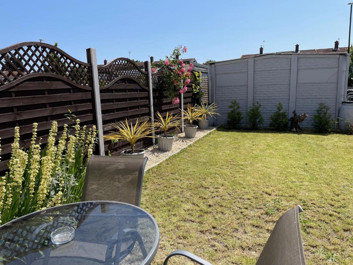Contractor Accommodation Near Heathrow, Windsor Minutes From M4 Slough Exterior photo